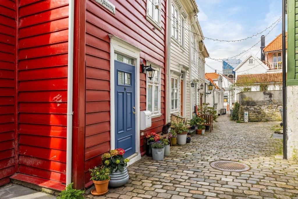 Det Lille Rode Huset Ved Floibanen Villa Bergen Eksteriør billede